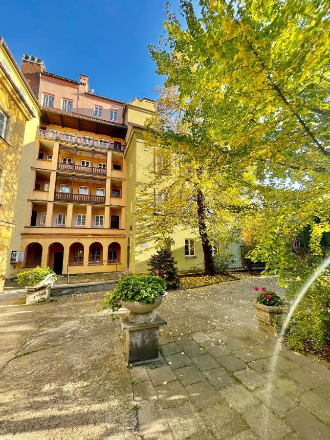 Old Town Best View Wifi 300 Mb/S Huge Screen Netflix Appletv Amazontv Varsóvia Exterior foto