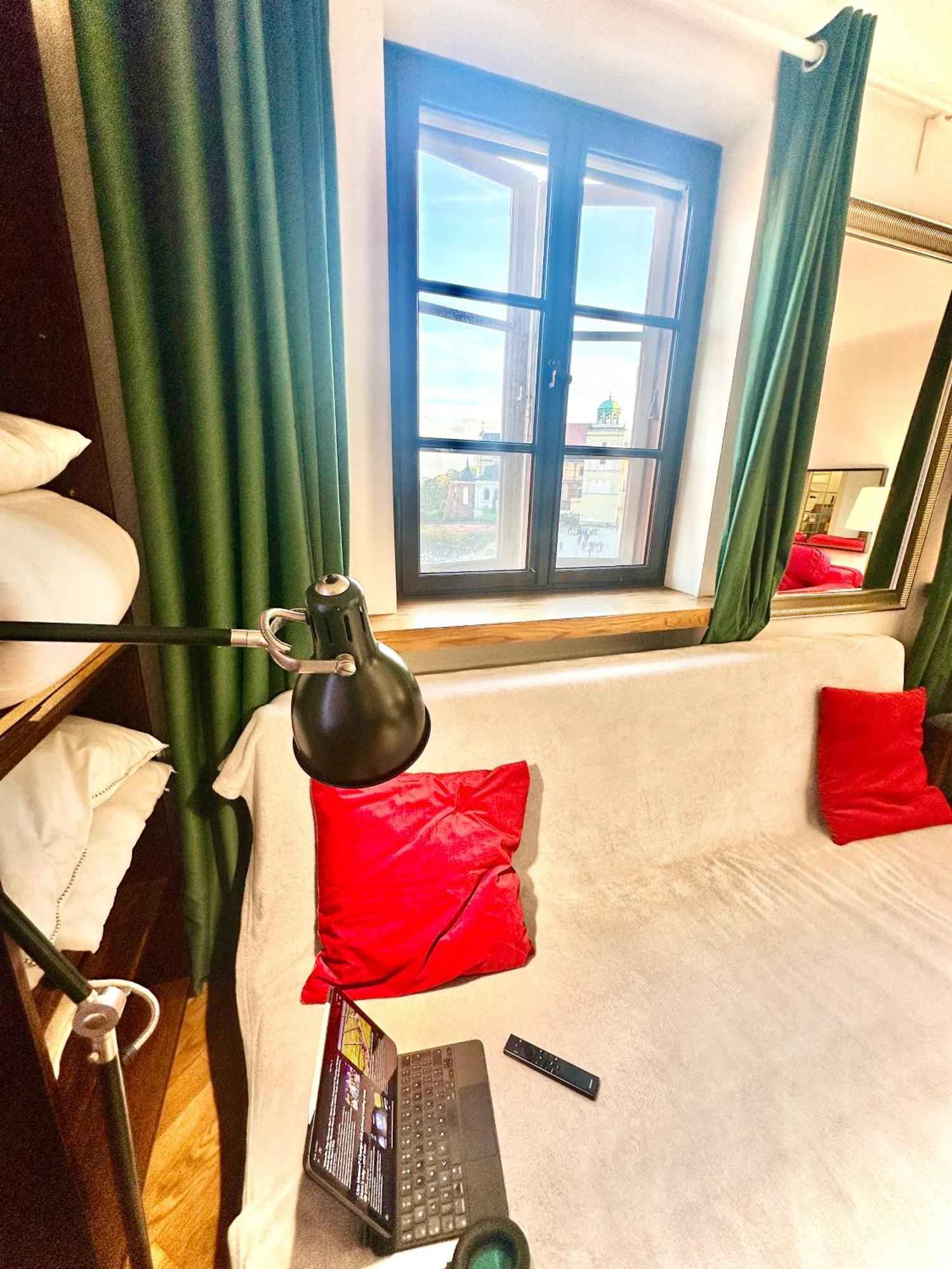 Old Town Best View Wifi 300 Mb/S Huge Screen Netflix Appletv Amazontv Varsóvia Exterior foto