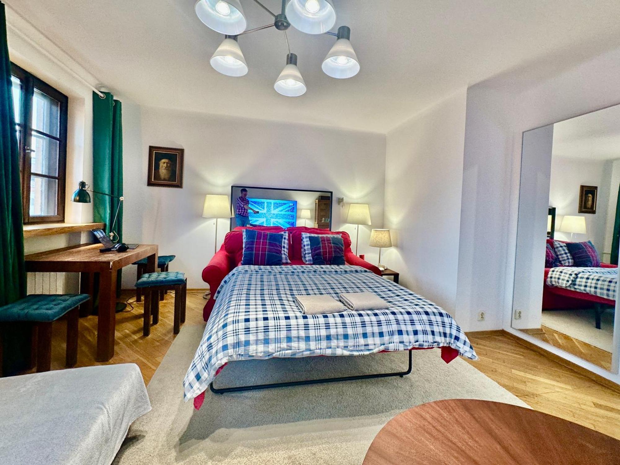 Old Town Best View Wifi 300 Mb/S Huge Screen Netflix Appletv Amazontv Varsóvia Exterior foto